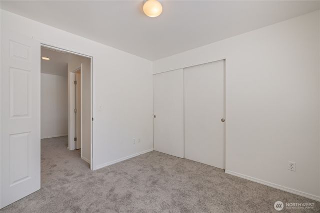 1214 S Cheyenne Court, Tacoma, WA 98405