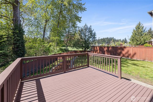 1214 S Cheyenne Court, Tacoma, WA 98405