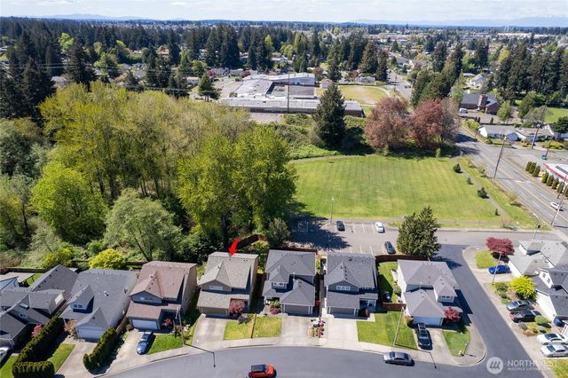 1214 S Cheyenne Court, Tacoma, WA 98405