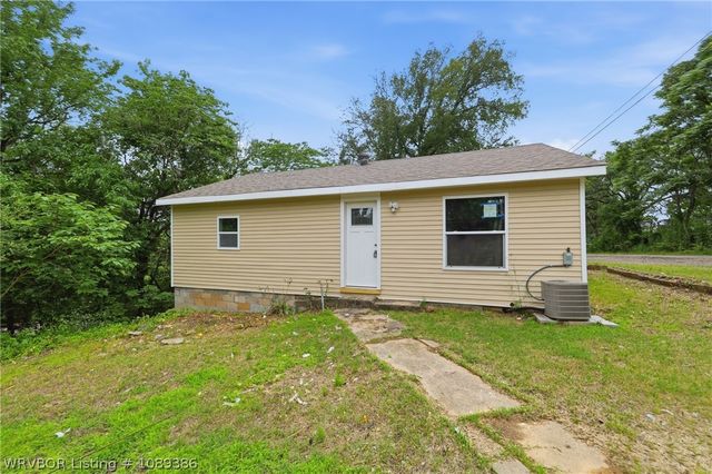 601 Sicard Avenue, Arkoma, OK 74901