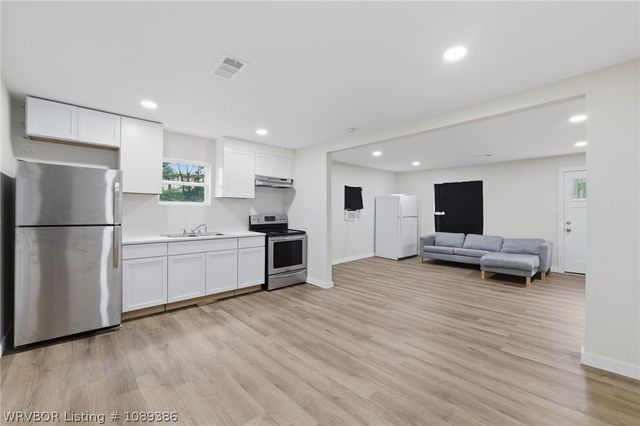 601 Sicard Avenue, Arkoma, OK 74901
