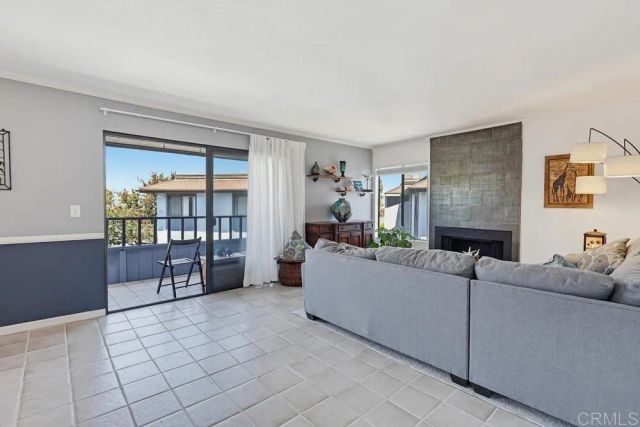 3211 Midway Drive 304, San Diego, CA 92110