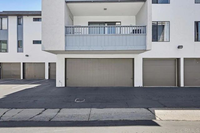 3211 Midway Drive 304, San Diego, CA 92110