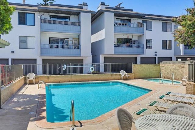 3211 Midway Drive 304, San Diego, CA 92110