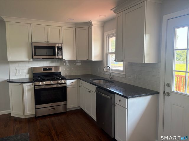125 Canary Place, Stratford, CT 06614