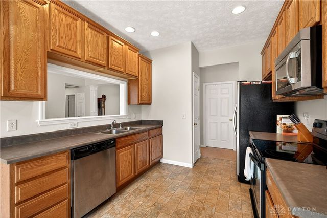 1744 Curry Branch Drive, Tipp City, OH 45371