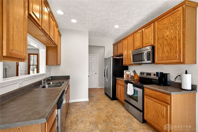 1744 Curry Branch Drive, Tipp City, OH 45371