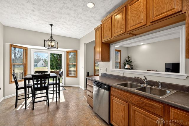 1744 Curry Branch Drive, Tipp City, OH 45371