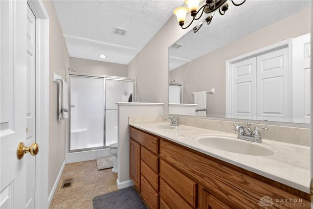 1744 Curry Branch Drive, Tipp City, OH 45371