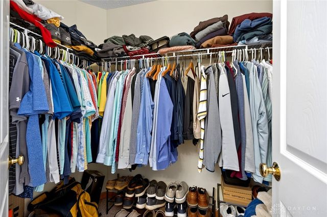 1744 Curry Branch Drive, Tipp City, OH 45371