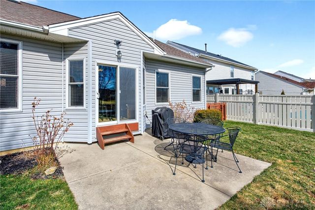 1744 Curry Branch Drive, Tipp City, OH 45371