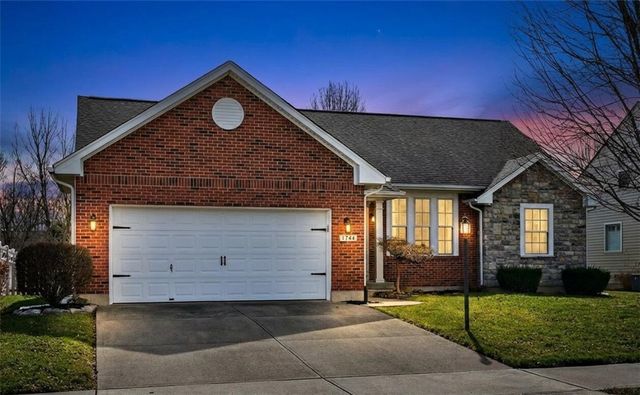 1744 Curry Branch Drive, Tipp City, OH 45371