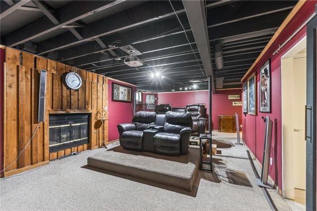 11301 E 71st Street, Raytown, MO 64133
