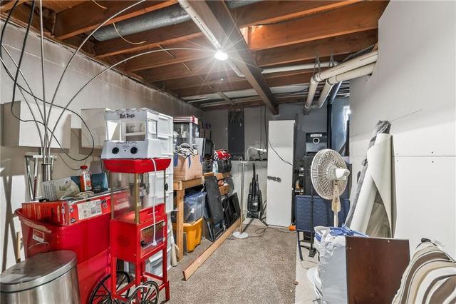 11301 E 71st Street, Raytown, MO 64133