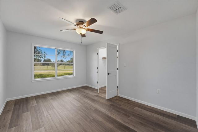 139 Owl Creek RD, La Grange, TX 78960