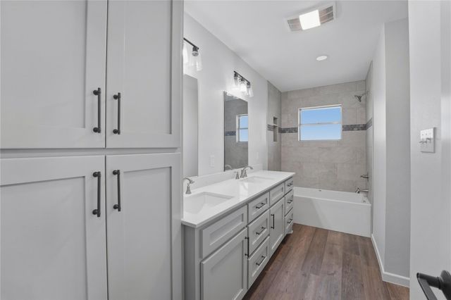 139 Owl Creek RD, La Grange, TX 78960