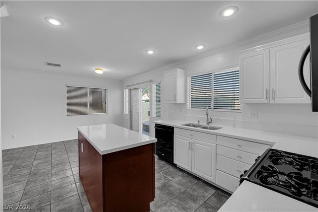 8915 Sandy Slate Way, Las Vegas, NV 89123