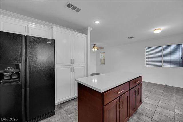 8915 Sandy Slate Way, Las Vegas, NV 89123
