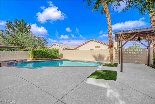 8915 Sandy Slate Way, Las Vegas, NV 89123