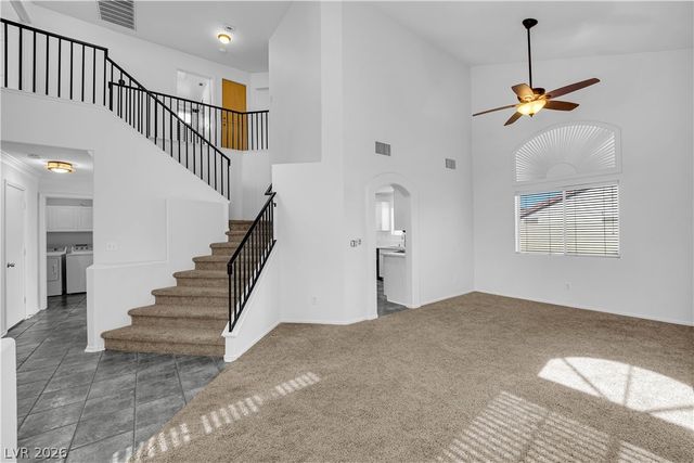 8915 Sandy Slate Way, Las Vegas, NV 89123