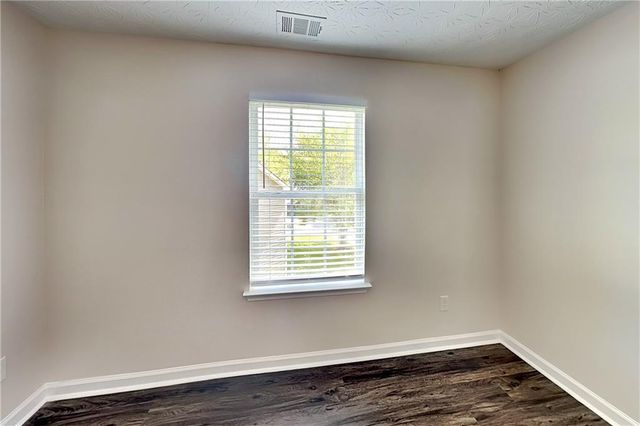 34 Belmont Park Drive, Newnan, GA 30263
