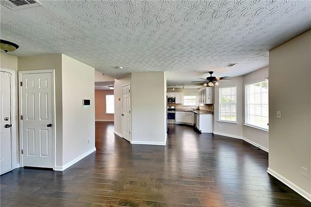 34 Belmont Park Drive, Newnan, GA 30263