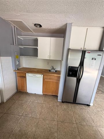 9275 CHASE STREET, Spring Hill, FL 34606