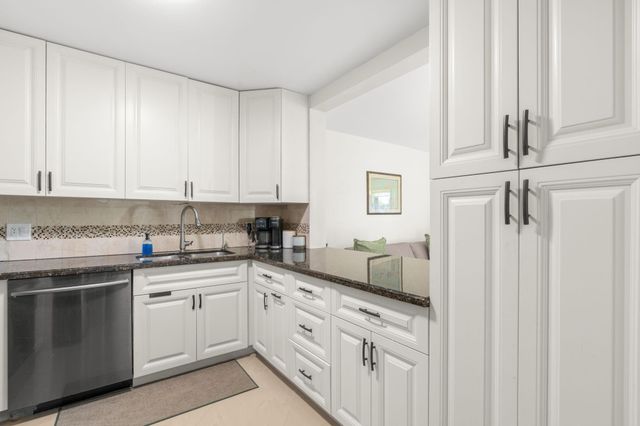 2303 Congressional Way 2303, Deerfield Beach, FL 33442