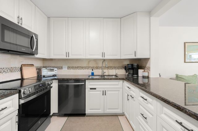 2303 Congressional Way 2303, Deerfield Beach, FL 33442