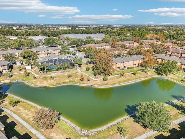 2020 RETREAT VIEW CIRCLE, Sanford, FL 32771
