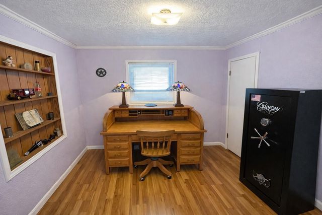 204 Lakeview Drive, Onalaska, TX 77360