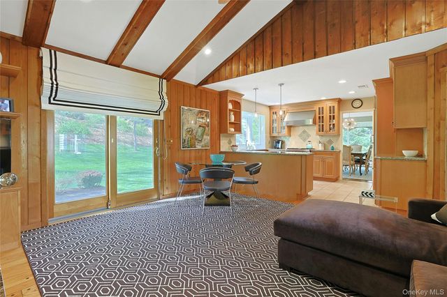 20 Cardinal Place, Mount Kisco, NY 10549