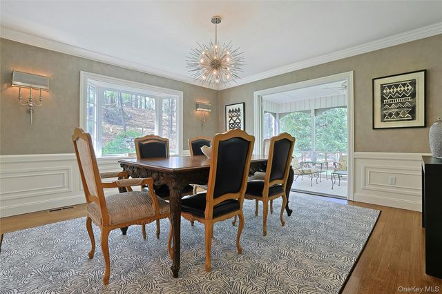 20 Cardinal Place, Mount Kisco, NY 10549