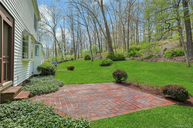20 Cardinal Place, Mount Kisco, NY 10549