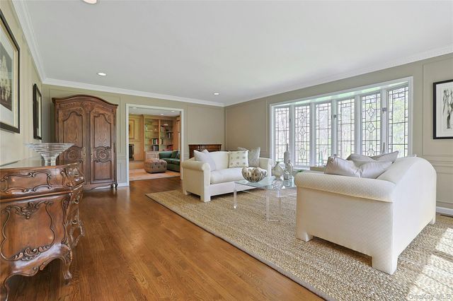 20 Cardinal Place, Mount Kisco, NY 10549