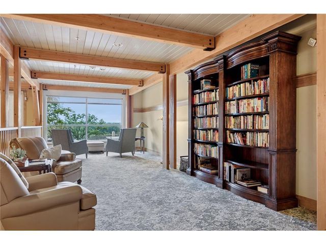 1900 Rush Lake Trail #416, Saint Paul, MN 55112