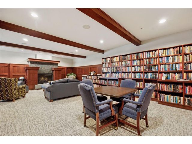 1900 Rush Lake Trail #416, Saint Paul, MN 55112