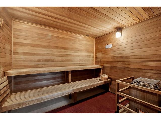 1900 Rush Lake Trail #416, Saint Paul, MN 55112