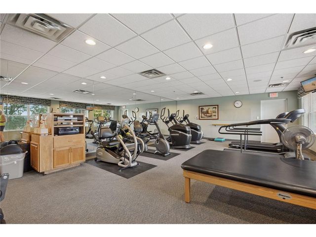 1900 Rush Lake Trail #416, Saint Paul, MN 55112