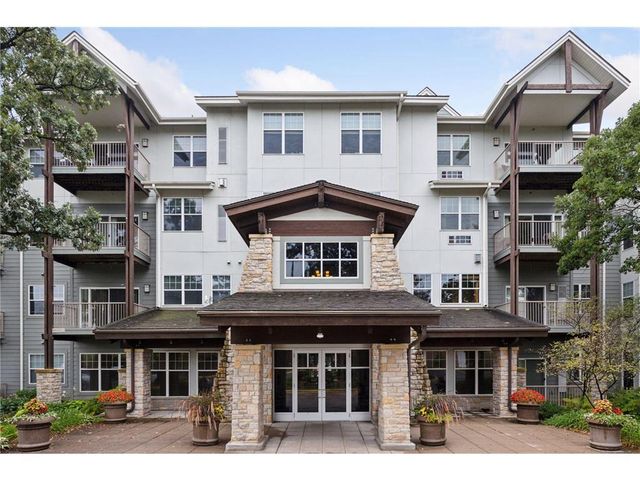 1900 Rush Lake Trail #416, Saint Paul, MN 55112