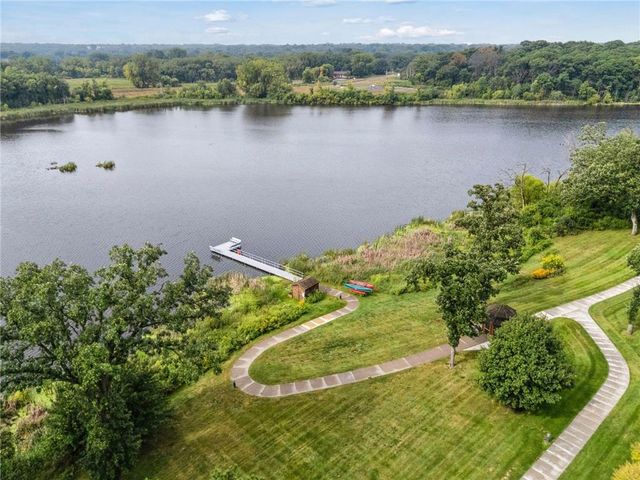 1900 Rush Lake Trail #416, Saint Paul, MN 55112