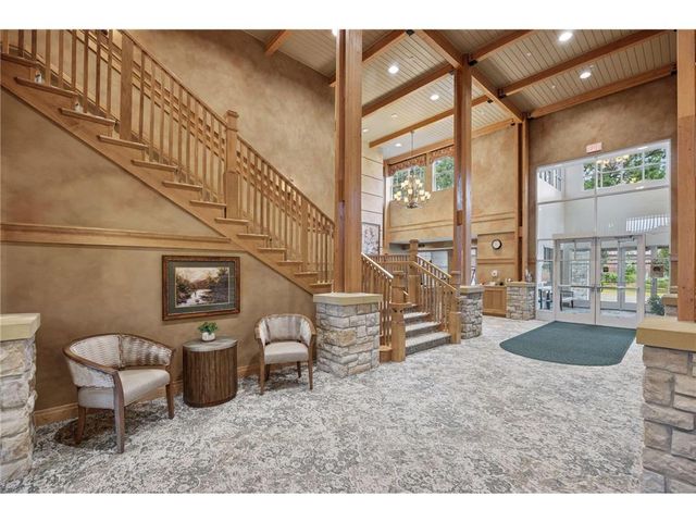 1900 Rush Lake Trail #416, Saint Paul, MN 55112
