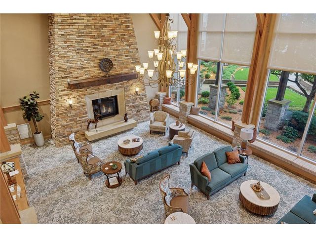 1900 Rush Lake Trail #416, Saint Paul, MN 55112