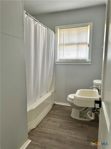 801 E Avenue G, Killeen, TX 76541