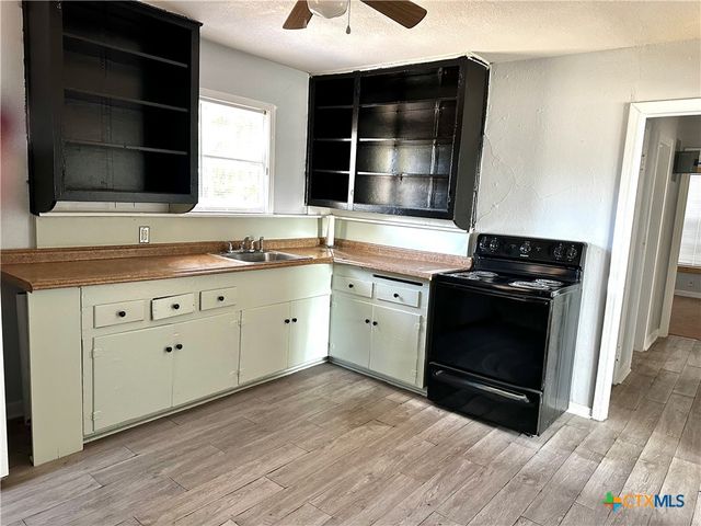 801 E Avenue G, Killeen, TX 76541