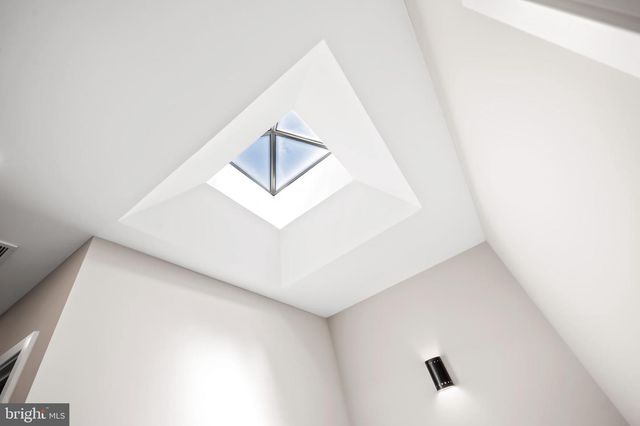 516 E 27TH ST, Baltimore, MD 21218