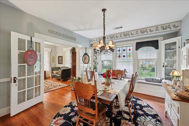 606 W Cherry Avenue, Orange, TX 77630