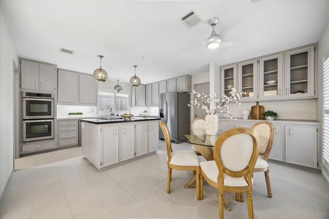 11315 Piping Rock Drive, Houston, TX 77077
