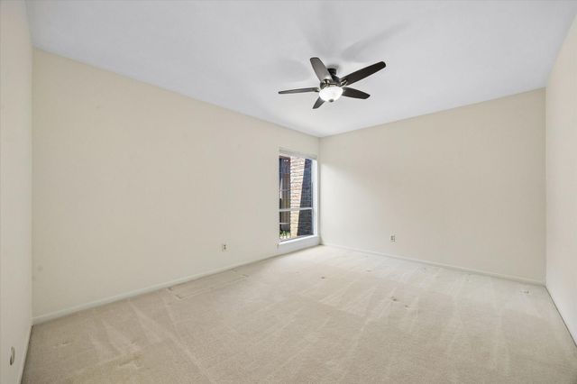 11315 Piping Rock Drive, Houston, TX 77077
