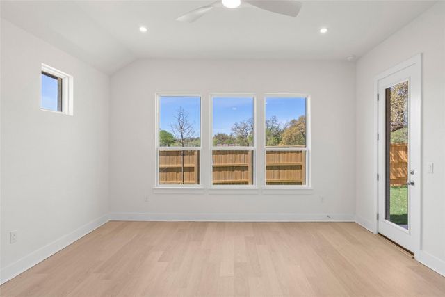 139 Comfort DR, Buda, TX 78610